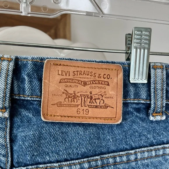 Vintage Levi’s 619 ORANGE TAB Jeans!!!! - Picture 3 of 9